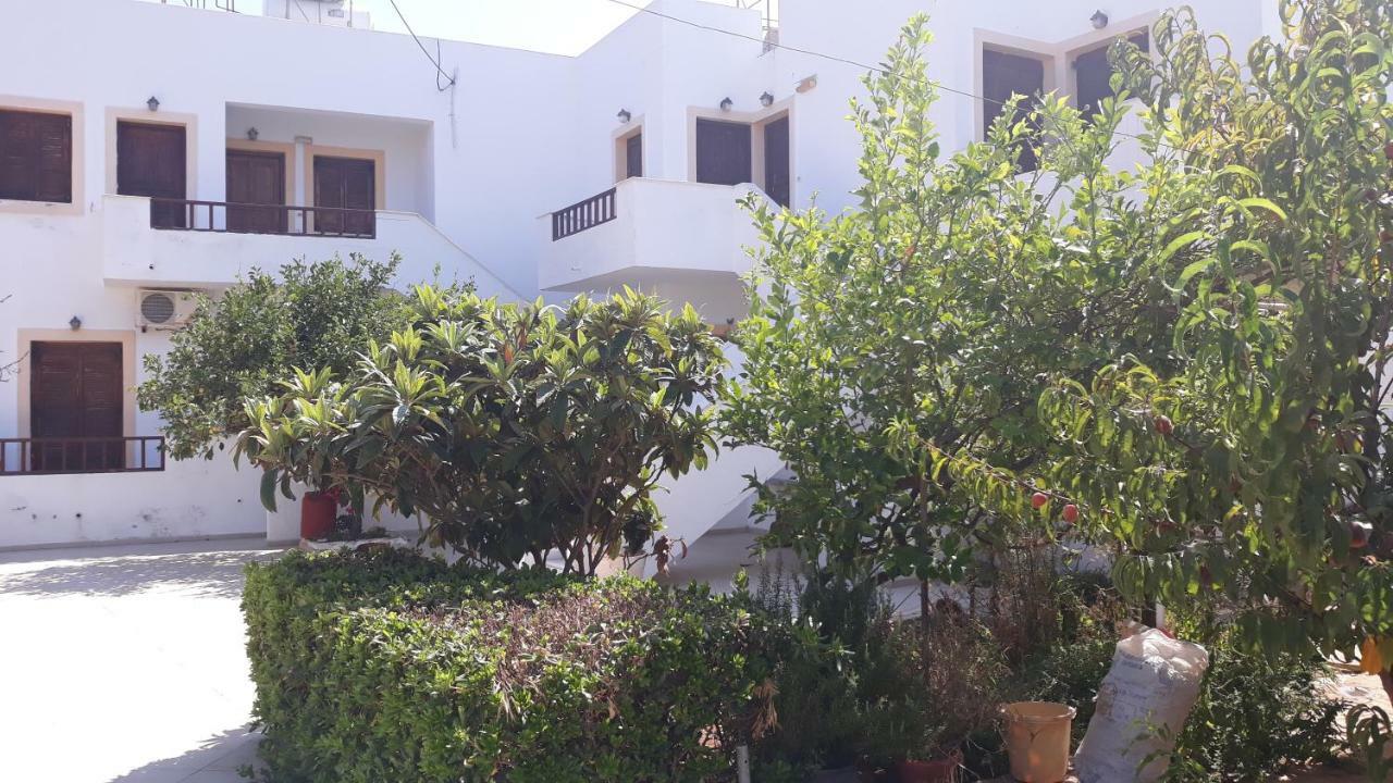 Pela Apartments Sissi Dış mekan fotoğraf